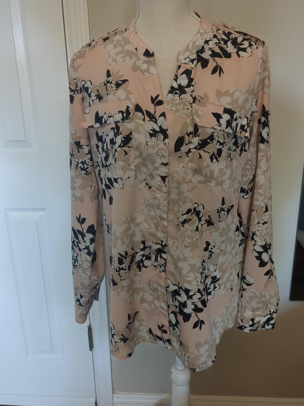 Calvin Klein Blush Pink Floral V-Neck Long Sleeve Blouse
